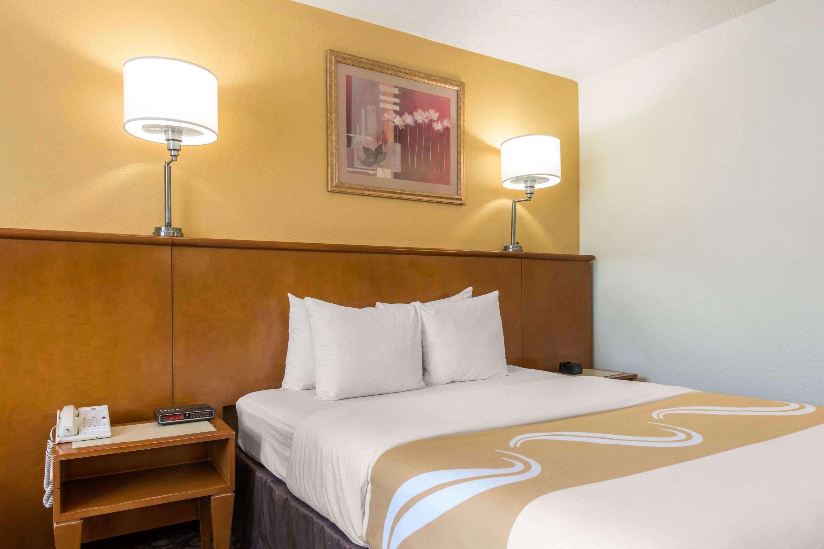 Quality Inn & Suites Near The Theme Parks Orlando Kültér fotó