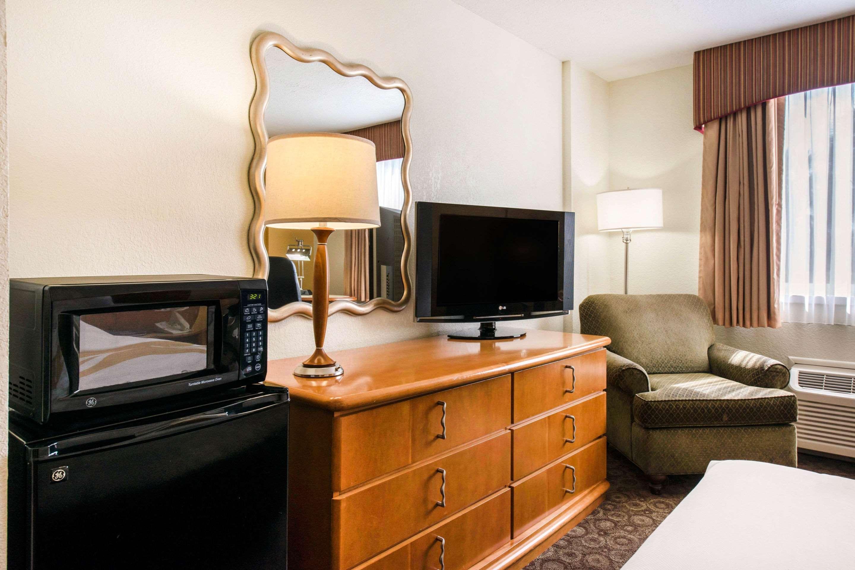 Quality Inn & Suites Near The Theme Parks Orlando Kültér fotó