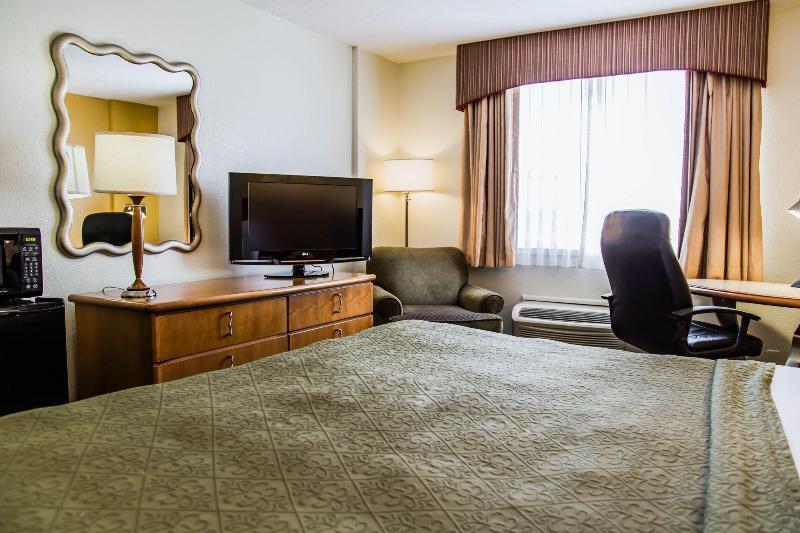 Quality Inn & Suites Near The Theme Parks Orlando Kültér fotó
